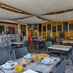 Mobil Confortable Avec Terrasse A - Api-1-52-1172 مكان تخييم *